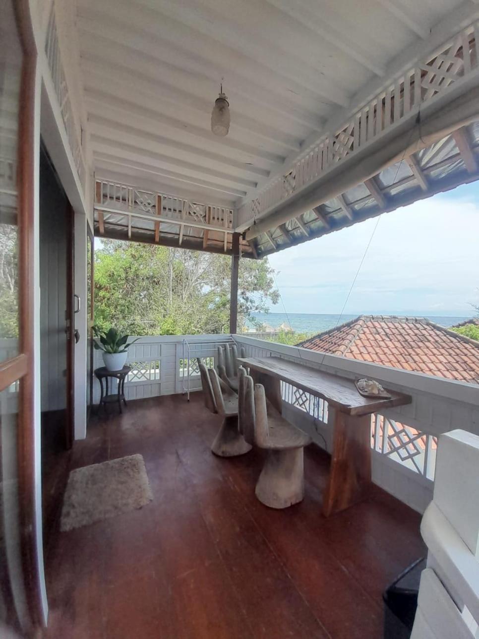 The High Dive Gili Gede By Ultimate Resorts Luaran gambar